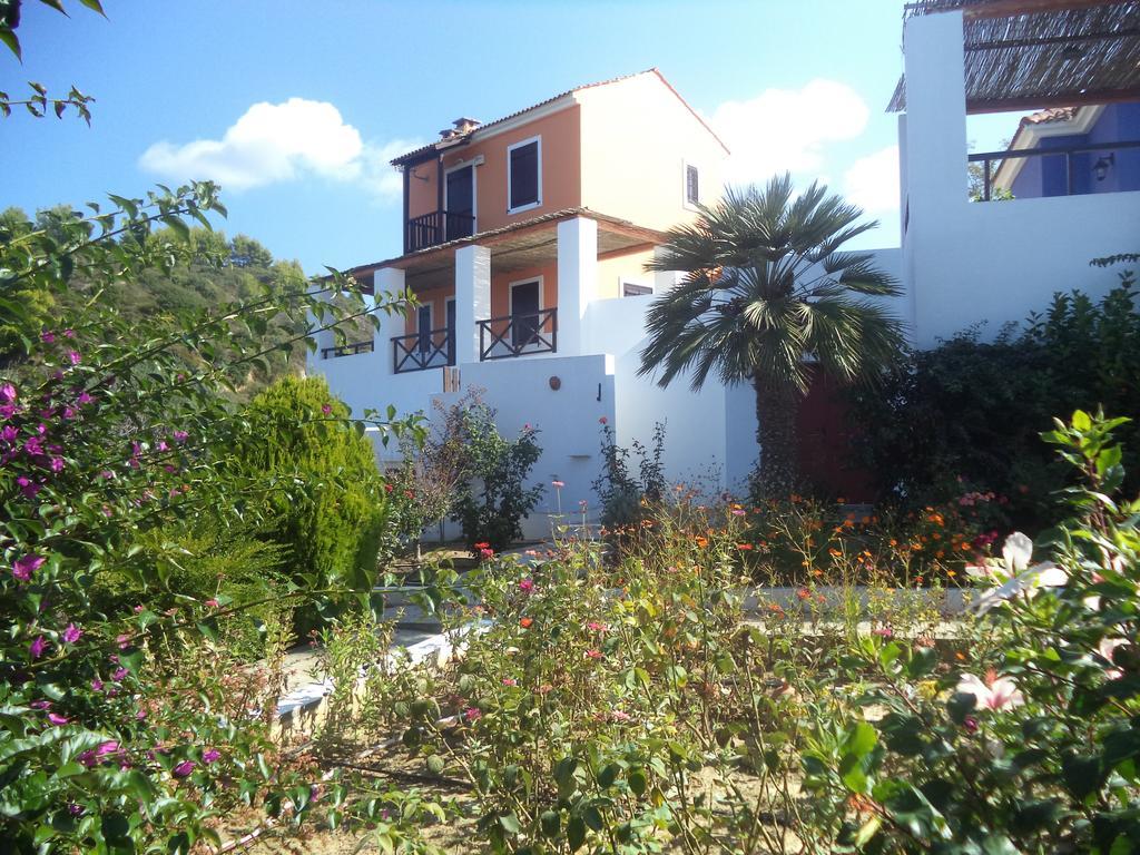 Ilis Villas Kastro-Kyllini Exterior photo